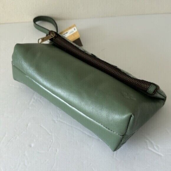 PATRICIA NASH Leath Tooled “Valerie” Wristlet Clutch Fold-Over Pouch Sage Green